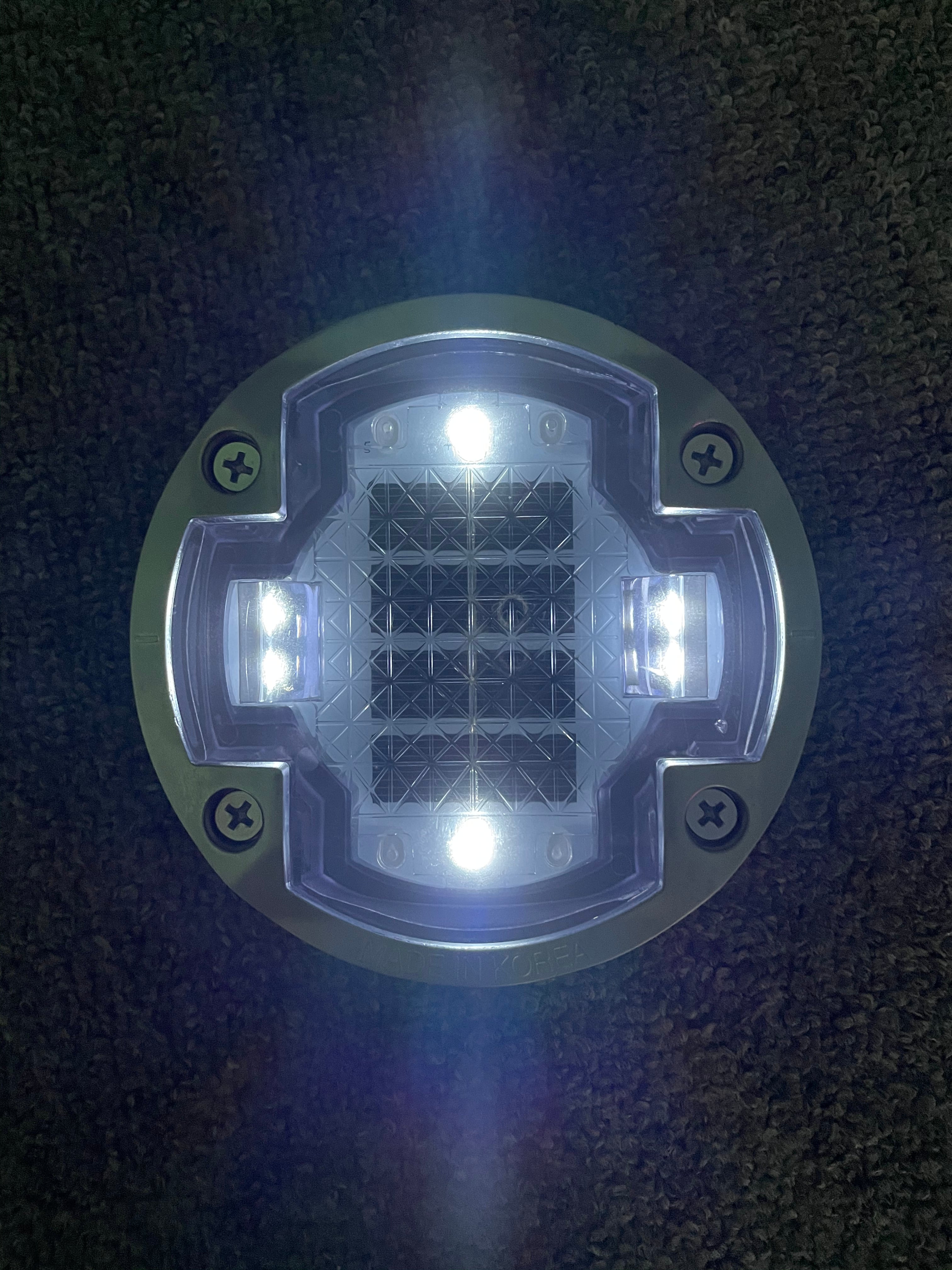 Liking Energy Solar Light white color solar road stud lights solar garden lights