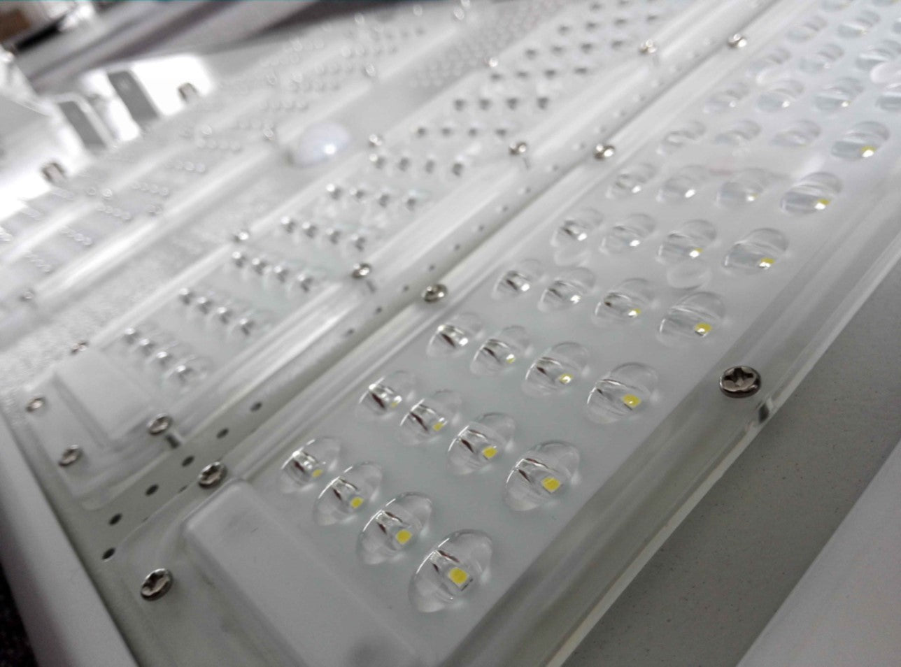 Liking Solar M Series Solar Street Lights M60W Integrated led lamp Aluminum Alloy Case