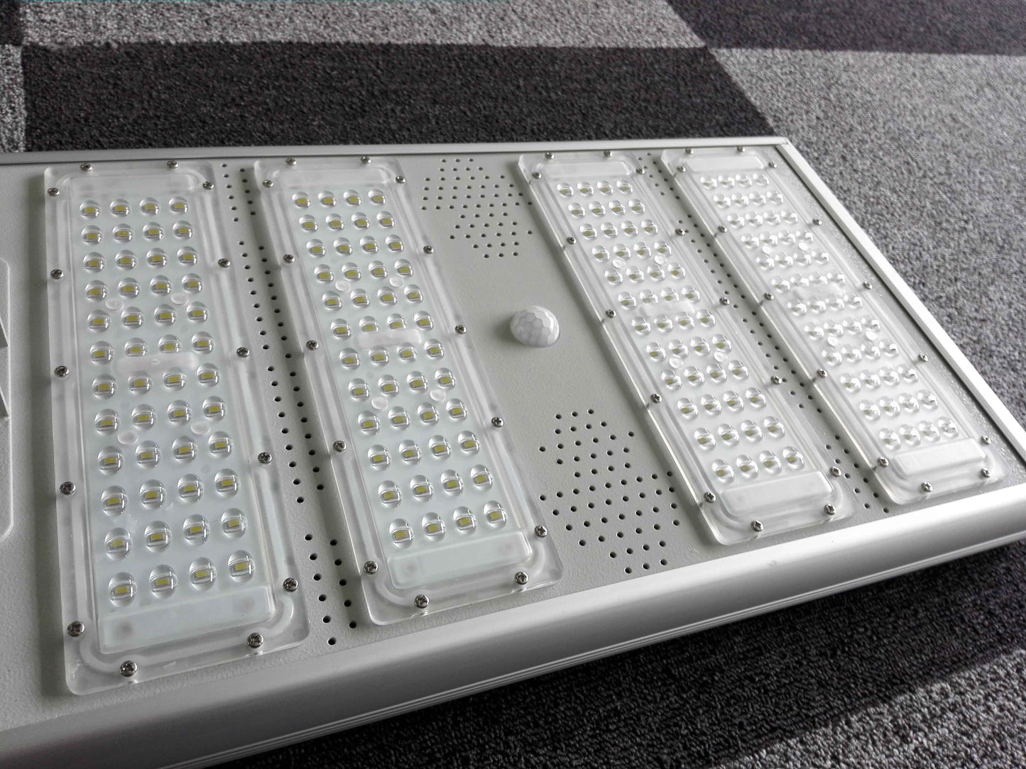 Liking Solar M Series Solar Street Lights M80W Integrated led lamp Aluminum Alloy Case