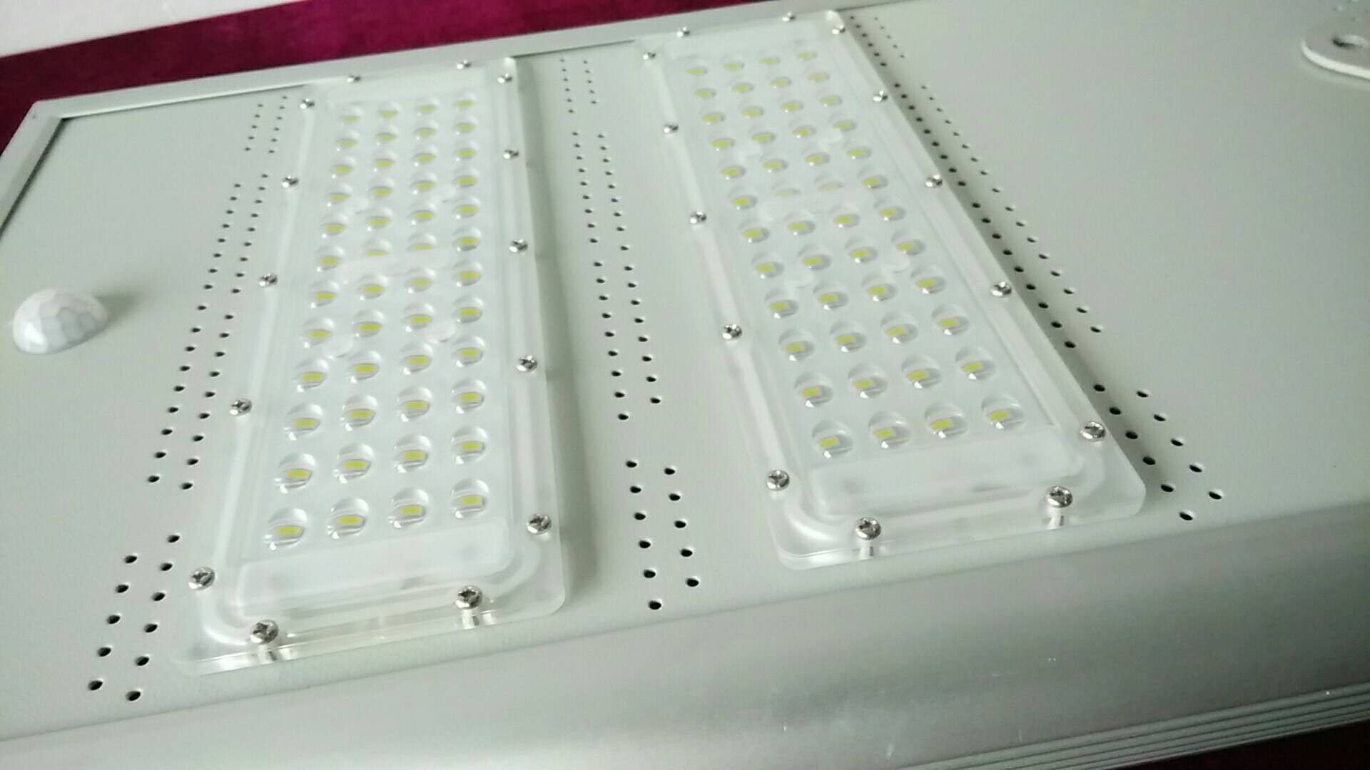 Liking Solar M Series Solar Street Lights M30W Integrated led lamp Aluminum Alloy Case